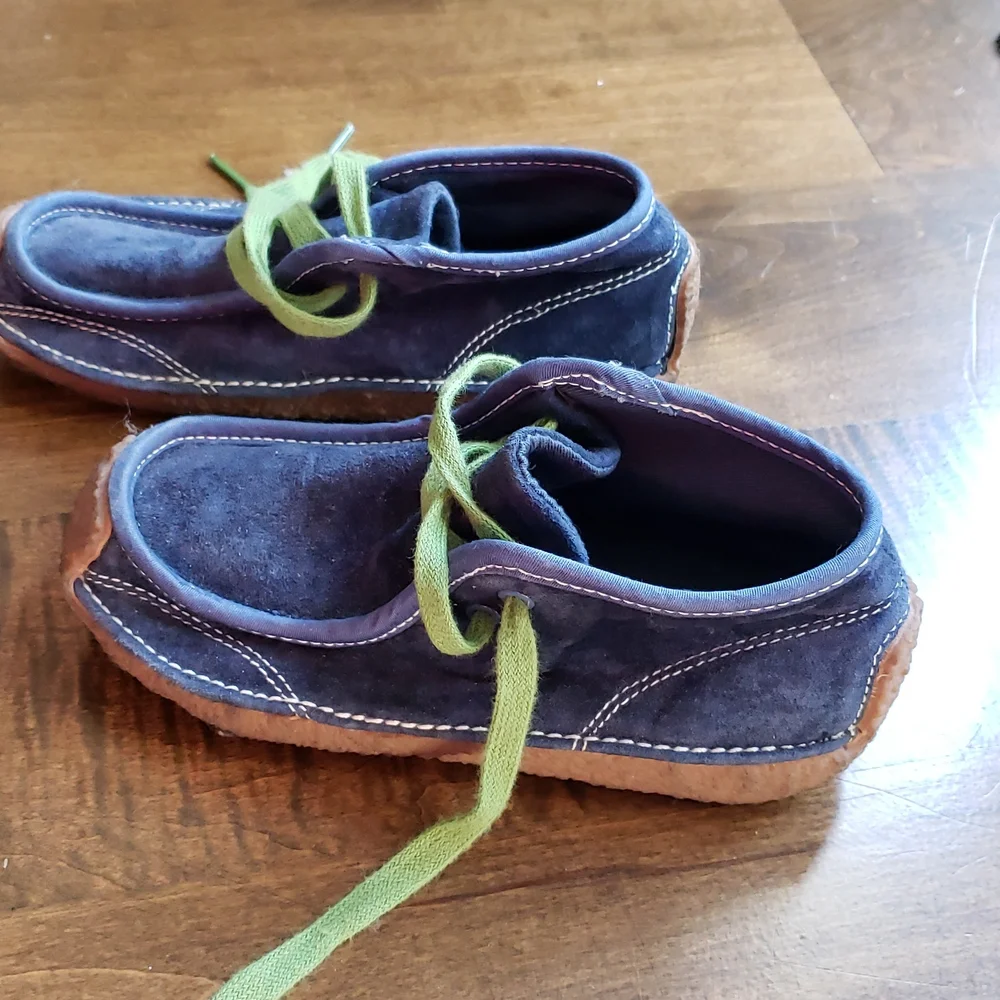 Blue suede moccasin boots 11 toddler Morgan & Milo